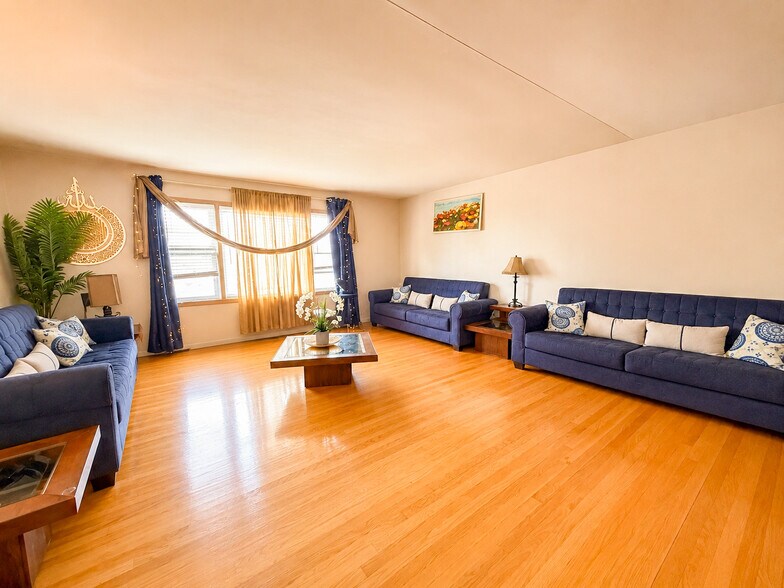 8109 W Lawrence Ave, Norridge, IL à vendre - Photo de l’immeuble – Image 3 sur 5