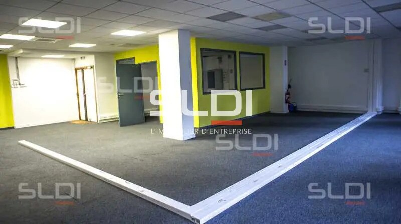 Bureau dans Lyon à louer - Photo de l’immeuble – Image 3 sur 13
