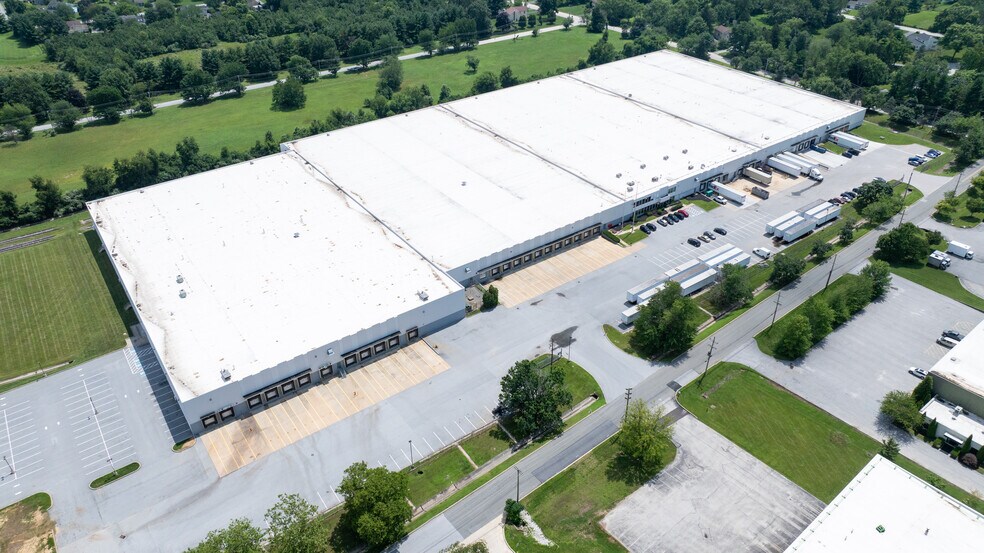 1 Lee Blvd, Malvern, PA à louer - Photo de l’immeuble – Image 2 sur 2