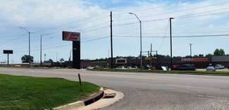 Plus de détails pour 601-621 W Grand Ave, Chickasha, OK - Local commercial à vendre