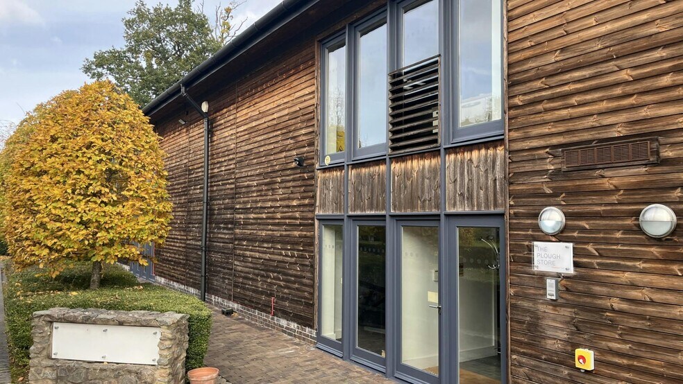 Langley Rd, Wootton Wawen à louer - Photo de l’immeuble – Image 2 sur 26