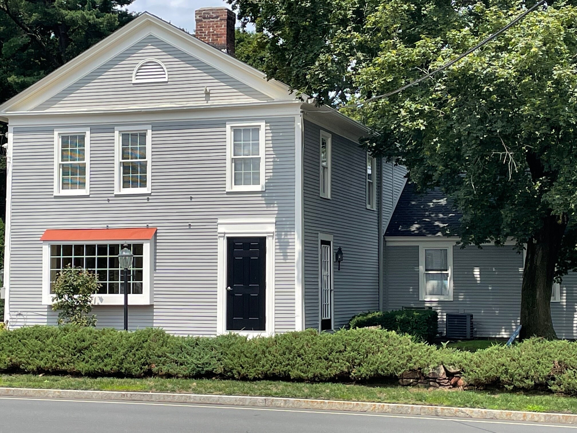 24 E Main St, Avon, CT à louer Photo de l’immeuble– Image 1 sur 4