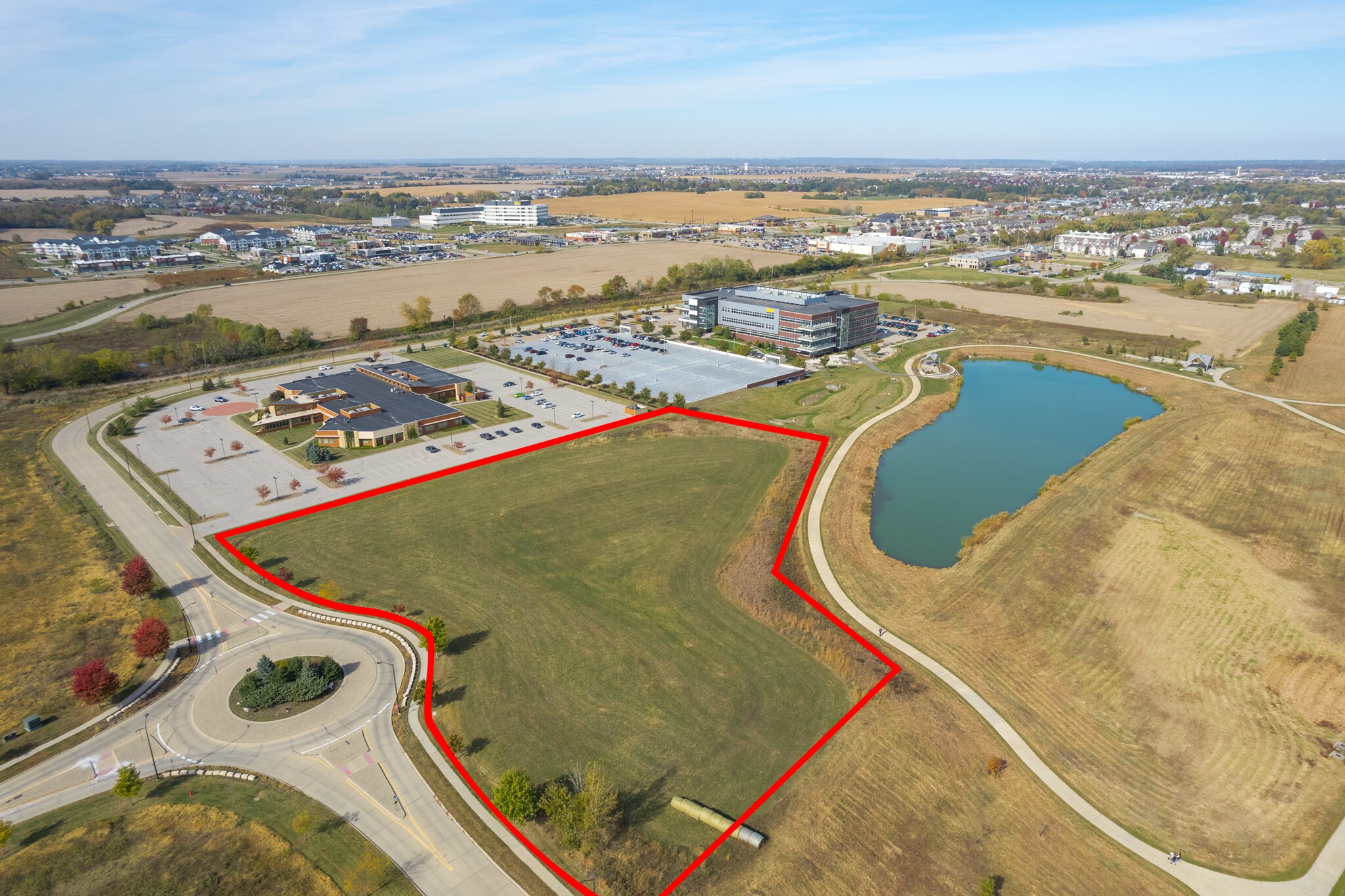 Ridgeway, Coralville, IA à vendre Photo de l’immeuble– Image 1 sur 8