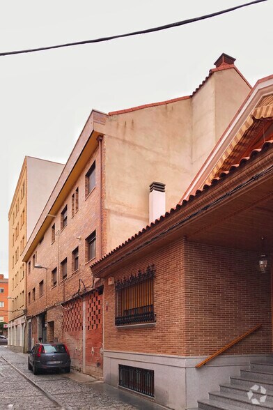 Immeuble residentiel dans Torrijos, Toledo à vendre - Photo de l’immeuble – Image 2 sur 2