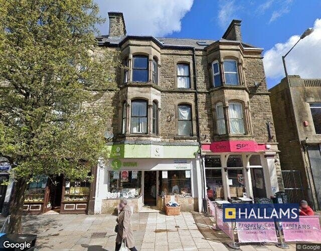 93 Spring Gdns, Buxton à vendre - Photo de l’immeuble – Image 2 sur 5