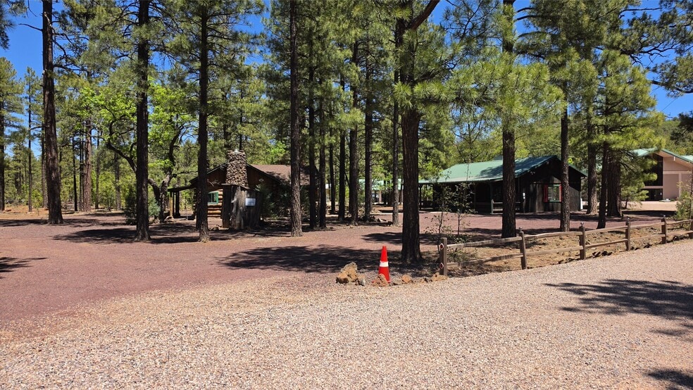 182 White Mountain blvd, Lakeside, AZ à vendre - Photo principale – Image 1 sur 56