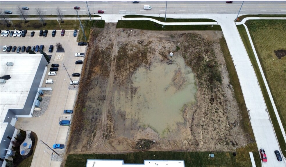 17300 23 Mile Rd, Macomb, MI à louer - Aérien – Image 2 sur 3