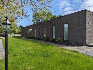 Plus de détails pour 6709 Brooklawn Pky, Syracuse, NY - Local d’activités à vendre