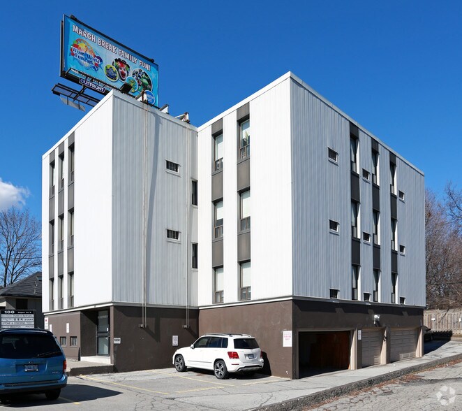 100 Sheppard Ave W, Toronto, ON à louer - Photo principale – Image 1 sur 6