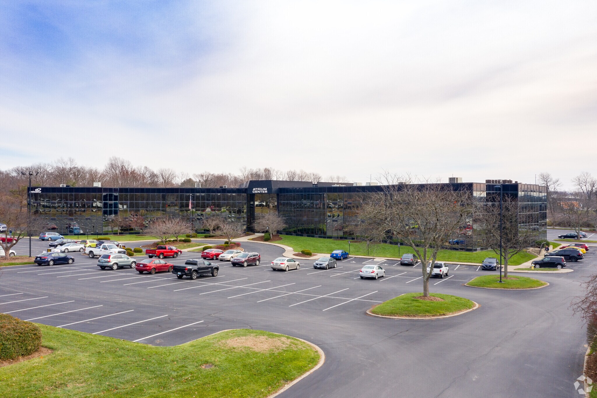 10400 Linn Station Rd, Louisville, KY à louer Photo de l’immeuble– Image 1 sur 21