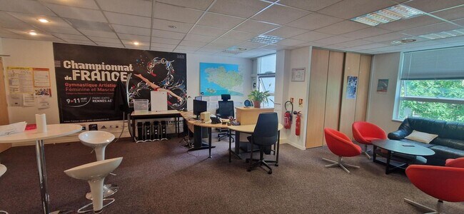 Plus de détails pour Bureau à vendre
