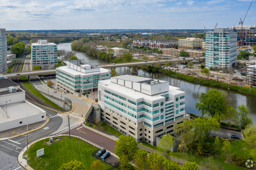 200 Barr Harbor Dr, Conshohocken, PA à louer - Aérien – Image 3 sur 8