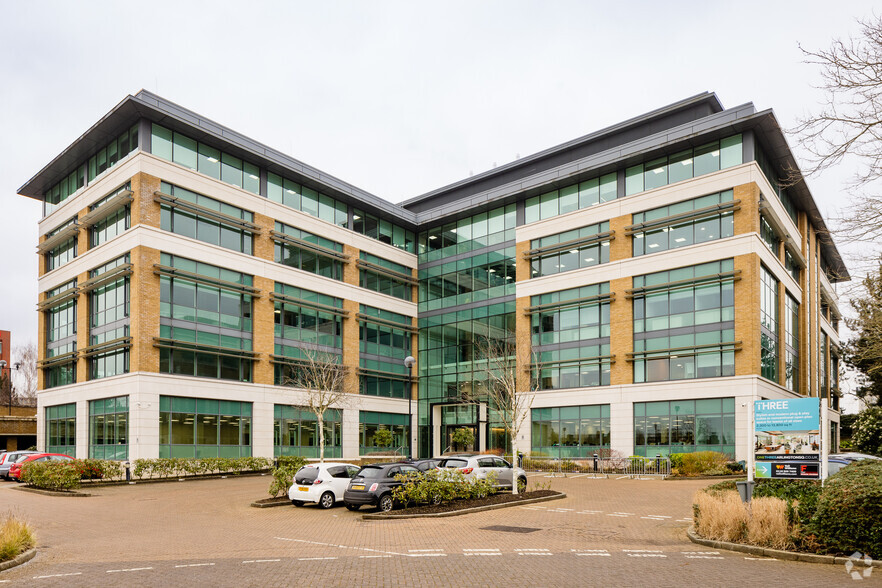 3 Arlington Sq, Bracknell à louer - Photo de l’immeuble – Image 1 sur 27