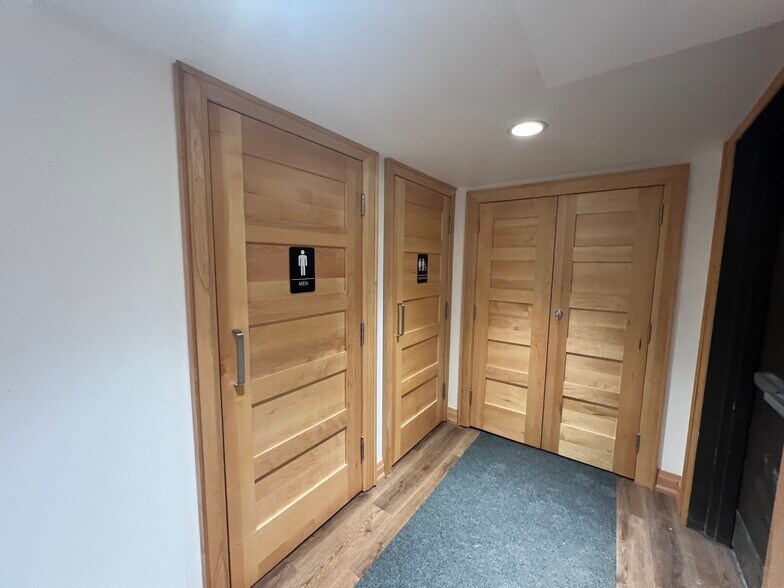 43 Main St S, Milton, ON à vendre - Photo intérieure – Image 1 sur 12