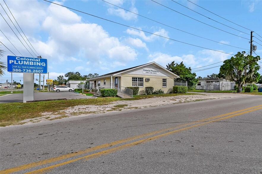 1319 S Woodland Blvd, Deland, FL à vendre - Photo de l’immeuble – Image 2 sur 6