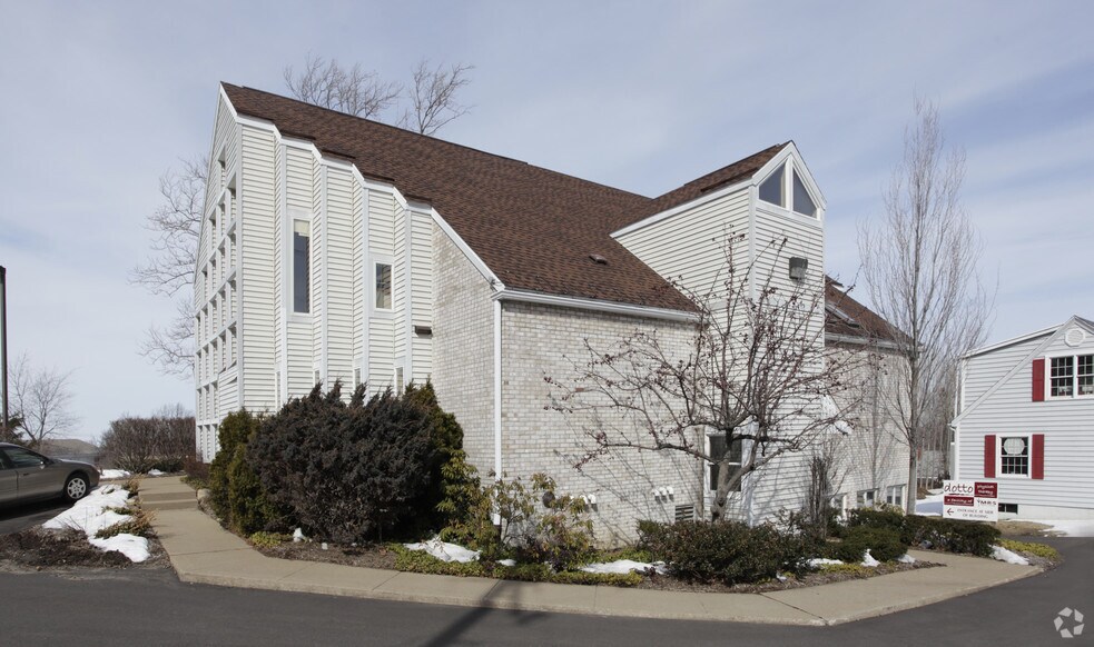 4538 Peach St, Erie, PA à vendre - Photo principale – Image 3 sur 5