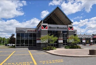 Plus de détails pour 5791 Prince of Wales dr, North Gower, ON - Local commercial à vendre