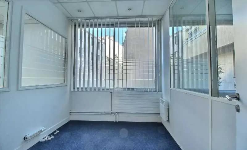 Bureau dans Paris à louer - Photo de l’immeuble – Image 3 sur 6