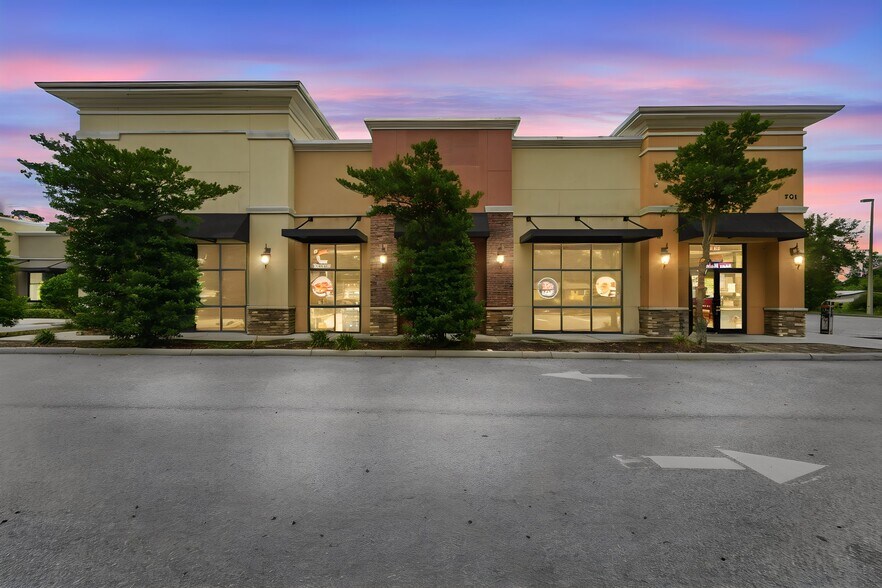 701 E State Road 434, Winter Springs, FL à louer - Photo de l’immeuble – Image 3 sur 31