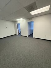 85 High St, Waldorf, MD à louer Photo intérieure– Image 2 sur 4