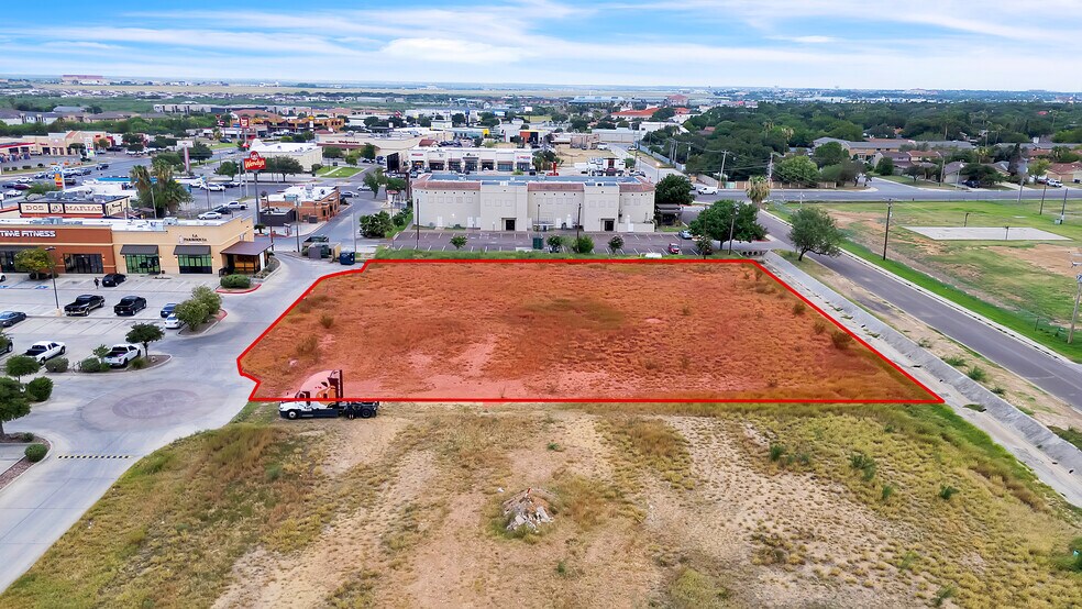 7718 McPherson Rd, Laredo, TX à vendre - Aérien – Image 3 sur 21