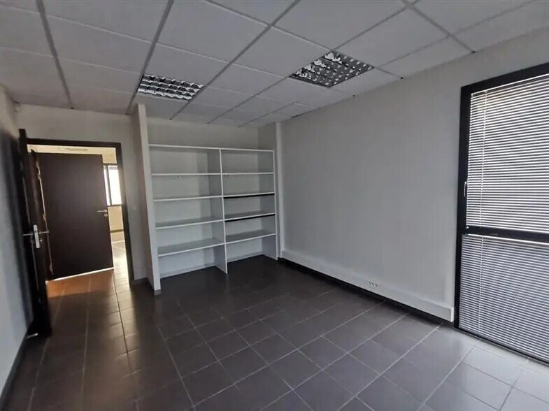 Bureau dans Ploufragan à louer - Photo intérieure – Image 3 sur 6