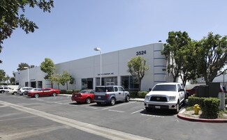 Plus de détails pour 3524 Lake Center Dr, Santa Ana, CA - Industriel/Logistique à louer