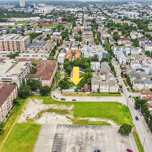 4018 Dickson St, Houston, TX à vendre - Photo de l’immeuble – Image 3 sur 11