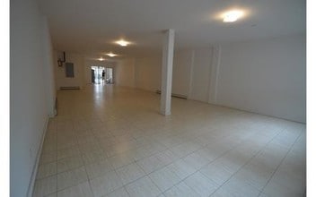 28 Melrose St, Brooklyn, NY à louer Photo intérieure– Image 2 sur 4