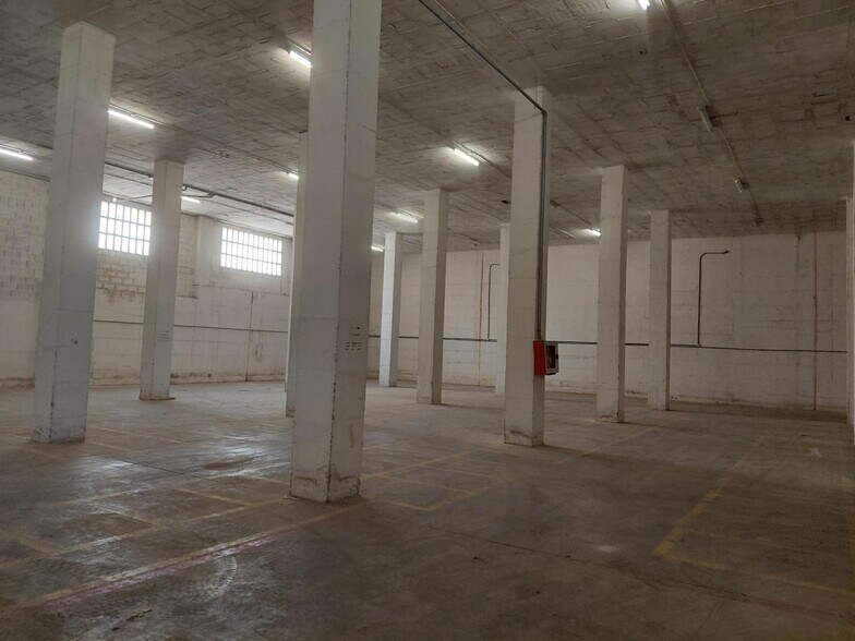 Industriel/Logistique dans Paterna, Valencia à louer - Photo intérieure – Image 1 sur 7