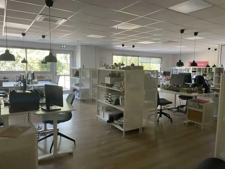 Local d'activités dans Gétigné à vendre - Photo de l’immeuble – Image 2 sur 7