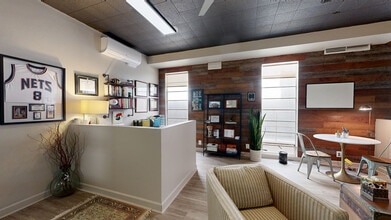 3636 5th Ave, San Diego, CA à louer Numérisation 3D Matterport– Image 1 sur 6