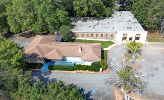 Plus de détails pour 2372 Lawrenceville Hwy, Decatur, GA - Santé à vendre