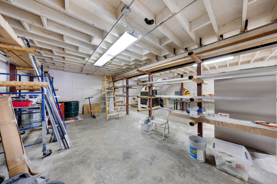 1771 W 38th Pl, Hialeah, FL à vendre - Photo de l’immeuble – Image 3 sur 5