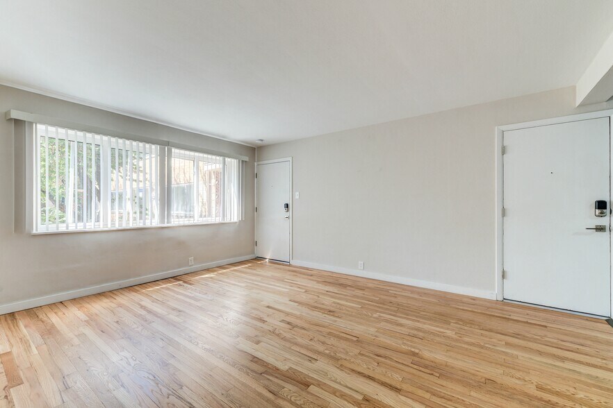 7361 Dale Ave, Saint Louis, MO à vendre - Photo de l’immeuble – Image 3 sur 18