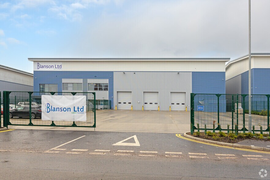 Sunningdale Rd, Leicester à louer - Photo de l’immeuble – Image 3 sur 3