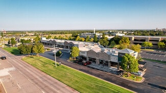 Plus de détails pour 3521-3561 W Memorial Rd, Oklahoma City, OK - Bureau/Local commercial, Local commercial à louer