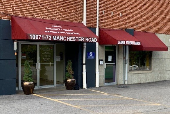 10037-10091 Manchester Rd, Warson Woods, MO à louer Photo principale– Image 1 sur 3