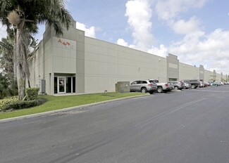 Plus de détails pour 6300-6330 NW 99th Ave, Doral, FL - Industriel/Logistique à louer