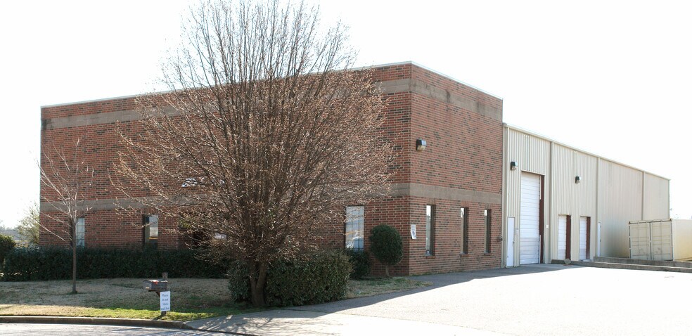 6750-6756 Buckles Cv, Memphis, TN à louer - Photo de l’immeuble – Image 3 sur 4