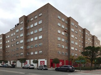 Plus de détails pour Calle Mar Del Norte, 3, Coslada - Logement à vendre