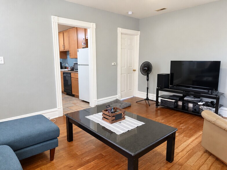4500 Virginia Ave, Saint Louis, MO à vendre - Photo de l’immeuble – Image 3 sur 9