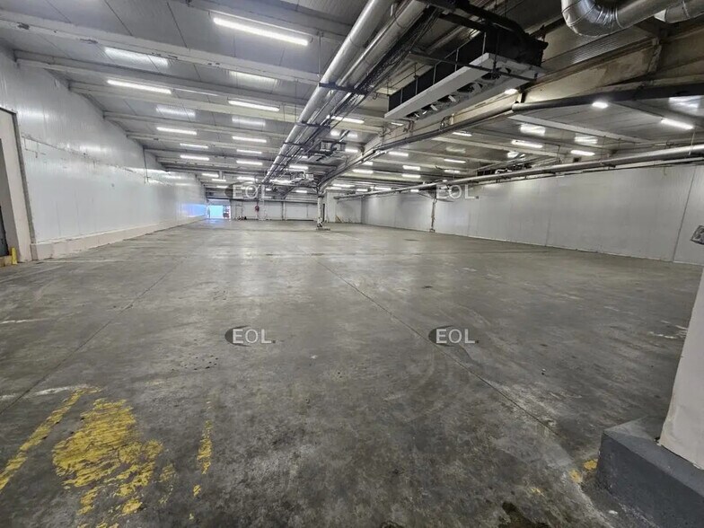 Industriel/Logistique dans Orly à louer - Photo de l’immeuble – Image 2 sur 6