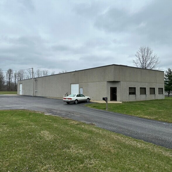 2899 Industrial Park Dr, Austinburg, OH à vendre - Photo principale – Image 1 sur 8