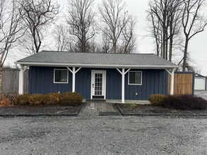 13554 Triadelphia Rd, Ellicott City, MD à louer Photo intérieure– Image 2 sur 3