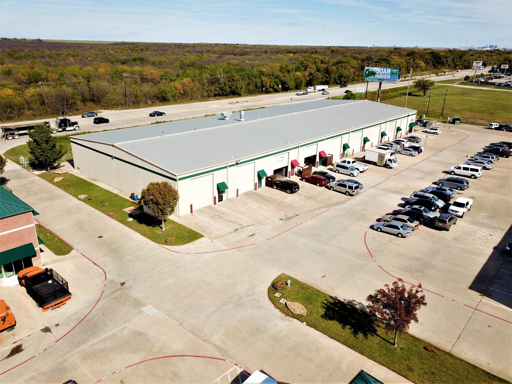 1620 E State Highway 121, Lewisville, TX à louer Photo principale– Image 1 sur 3