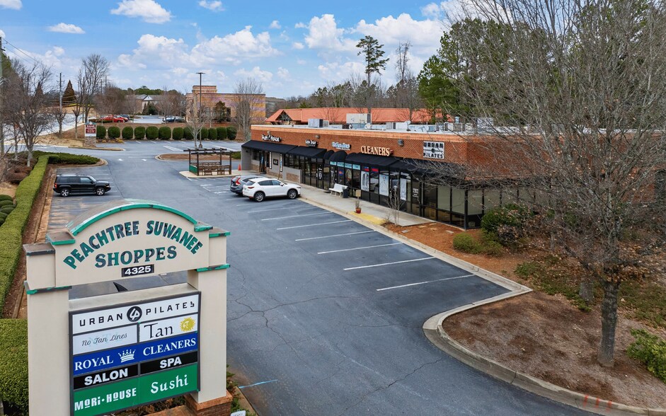 4325 Suwanee Dam Rd, Suwanee, GA à louer - Photo de l’immeuble – Image 2 sur 5