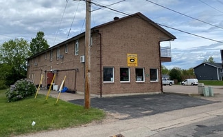 Plus de détails pour 1049 Victoria St, Petawawa, ON - Logement à vendre