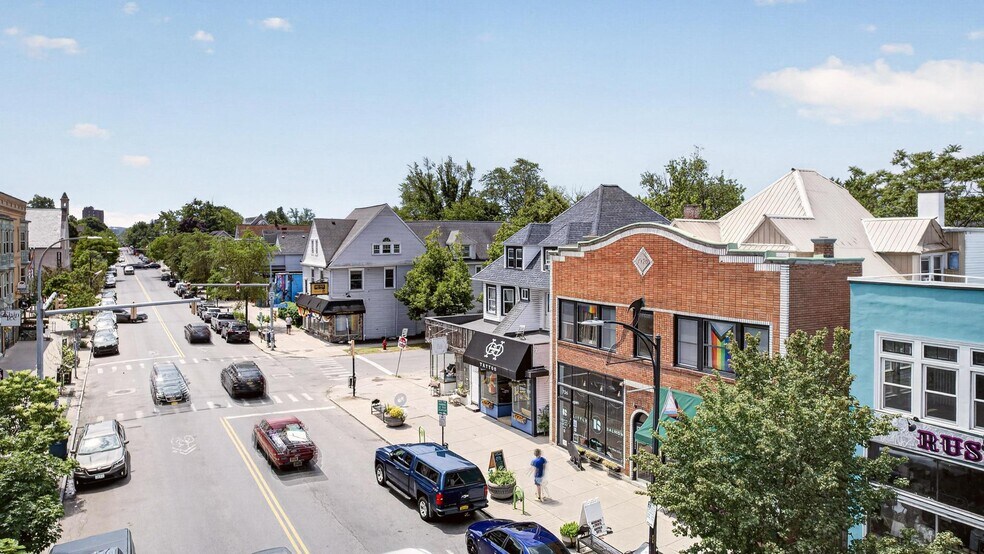 736-738 Elmwood Ave, Buffalo, NY à vendre - Photo de l’immeuble – Image 3 sur 81