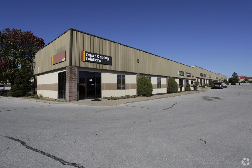 1250 N Winchester St, Olathe, KS à louer - Photo de l’immeuble – Image 3 sur 12